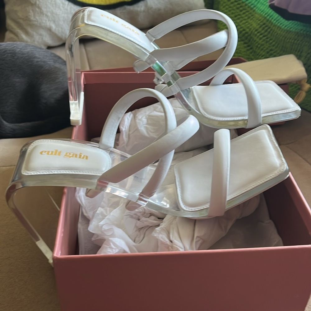 Cult Gaia letta sandal